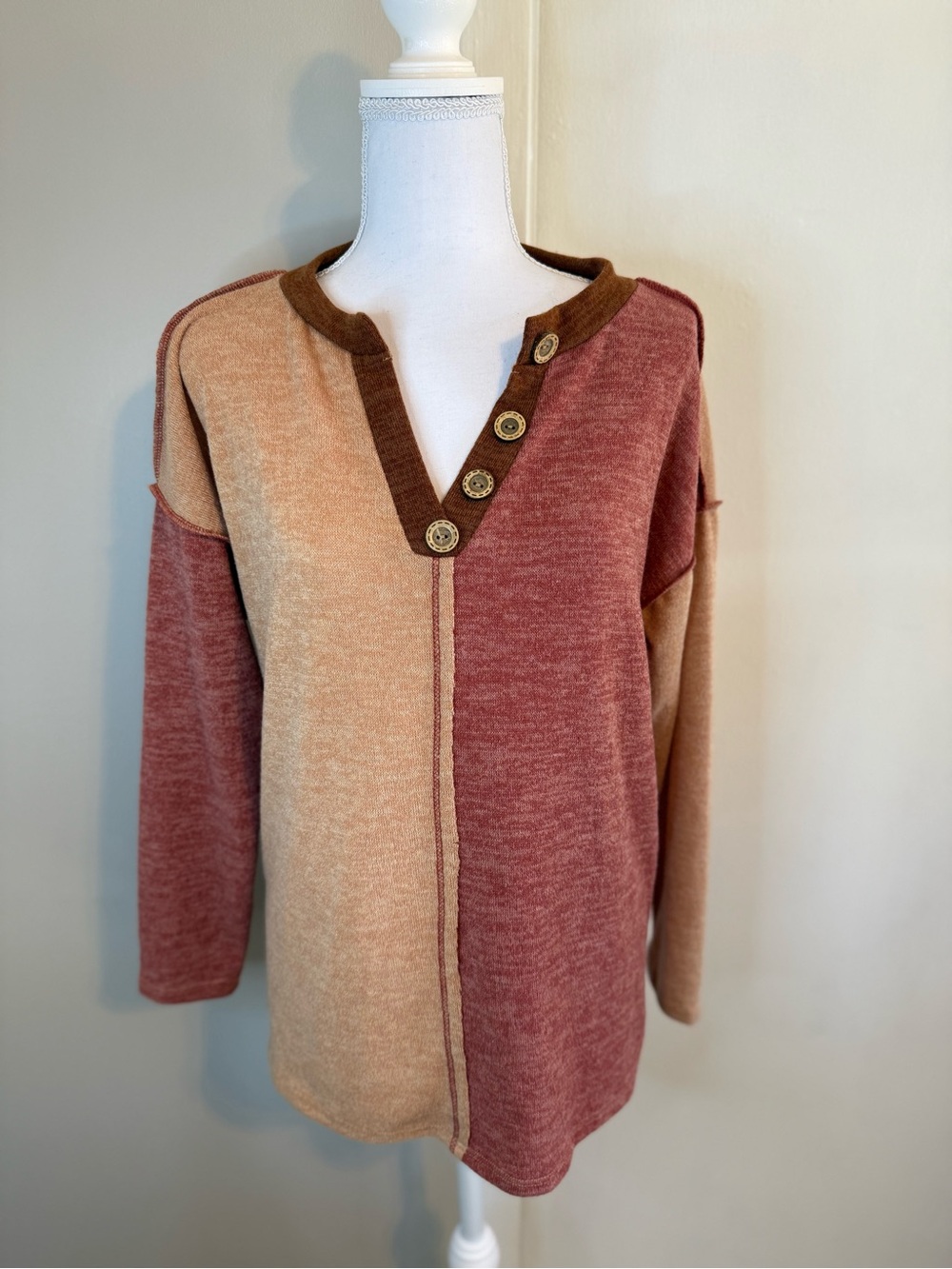 BiBi Colorblock Henleys Top Burgundy Tan Long Sleeve Button Accent Size L/XL